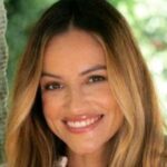 Joana Alvarenga Instagram - 3 Dicas para teres um cabelo loiro brilhante e saudável Podes adquirir os teus produtos nas lojas dos shampos ou através do site em baixo e em apenas 48h entregam em casa. https://www.lojashampoo.pt/marcas-lojashampoo/cotril . #cotril #cabelosaudavel #wintertime #saudecapilar #cabeloloiro #dicas #dicasdecabelo