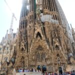 Joana Alvarenga Instagram - Mais um bocadinho sobre Barcelona 🇪🇸💃☀️🧡 . #sagradafamilia #parqueciudadella #laboqueria #plaçadelrei #barcelona #barceloneta #hotelw #whotel #whotelbarcelona #vacay #espanha #cataluña #flamenco #ole Barcelona, Spain