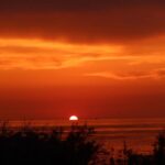 Joana Alvarenga Instagram - Sunset em Malta sem filtros e sem palavras. Foi uma benção...🙏🧡🇲🇹🤍☀️ . #sunset #sunsetlovers #lastday #maltaisland #nofilter #islandvibes #malta🇲🇹 #bestsunset #epic #vacay #blessed #ocean #mediterranean #goldenhour #goldenbay #nowords #thanksgod