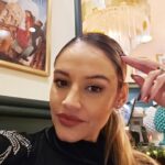 Joana Alvarenga Instagram - Jantar 488763 de Natal🥰🎅🎄❤️ #powerwomans #christmasdinner #osteria #lisboa #rosaclara #team Libreria italiana LIBRITALIA