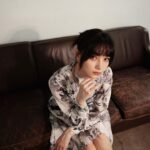 Joanne Missingham Instagram - ALLSAINTS的經典剪裁一看到就覺得會是我衣櫃的衣服～搭配獨特印花，似乎讓我增添了一點點率性和帥氣😎 一起穿上ALLSAINTS全新秋冬系列，擺脫規範束縛，詮釋新時代自由不羈反叛生活態度～全新秋冬系列已於ALLSAINTS 服飾及飾品專門店上市❤️ @allsaintstaiwan @allsaints_style #allsaintstaiwan