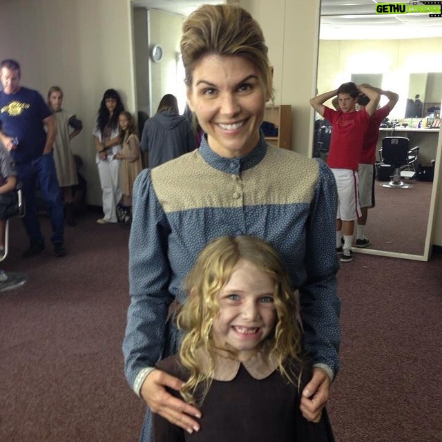 Joelle Better Instagram - On the set of the Hallmark movie “Where the Heart Is” with Lori Loughlin #fullhouse #loriloughlin #hallmarkchannel #joellebetter