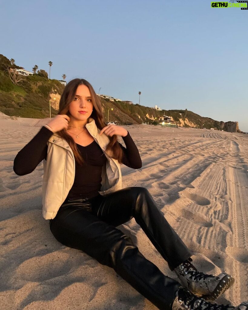 Joelle Better Instagram - playing dress up at the beach Malibu, California