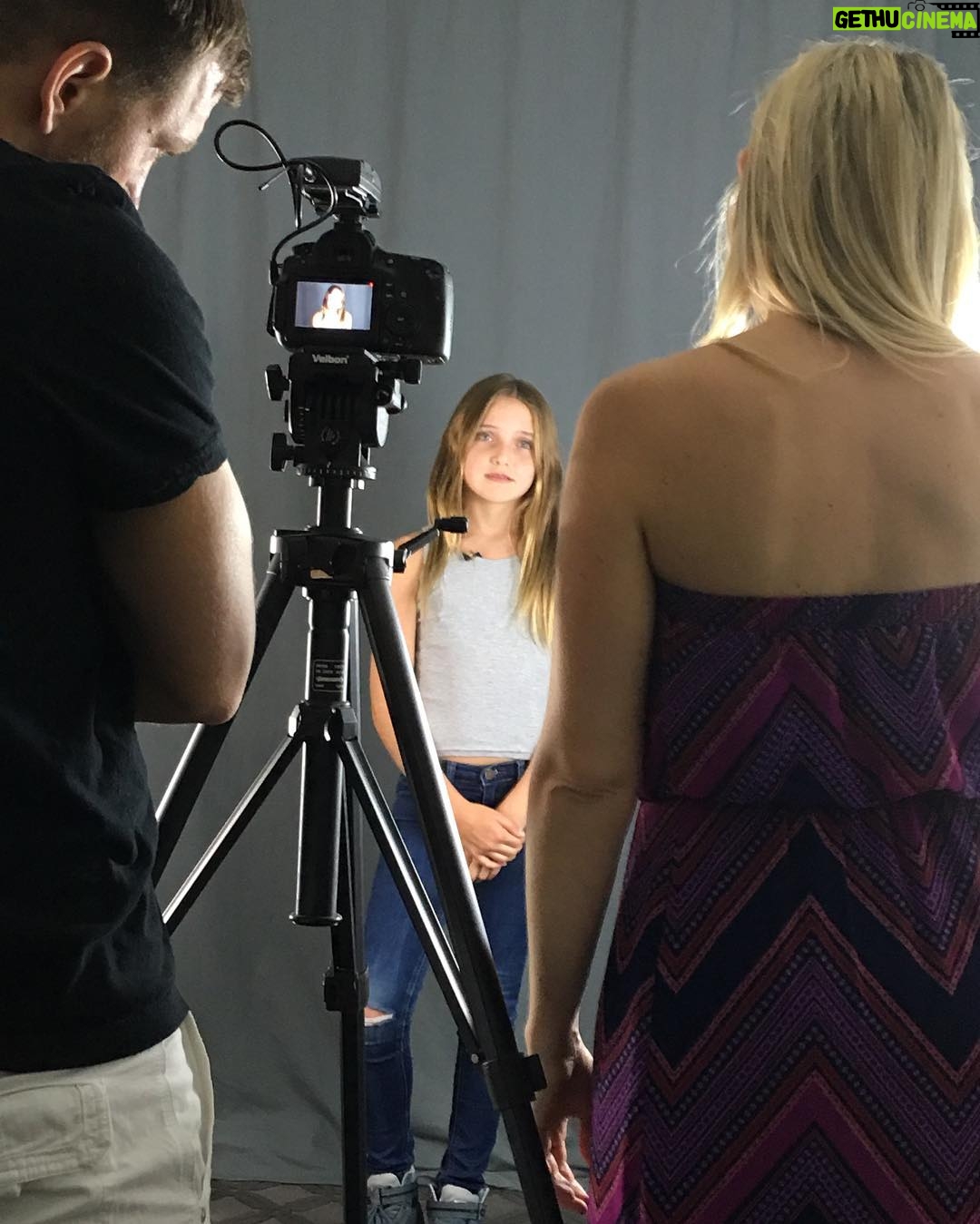 Joelle Better Instagram - #latenight #taping #actress