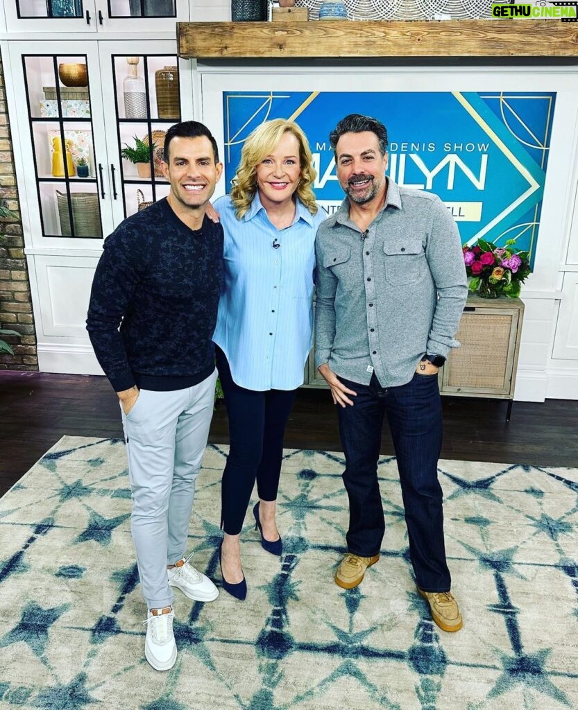 John Colaneri Instagram - Our last Co-hosting with @marilyndenis. This is being framed and will be on the office wall! ❤️❤️ @themarilyndenisshow @carrinoanthony #canada