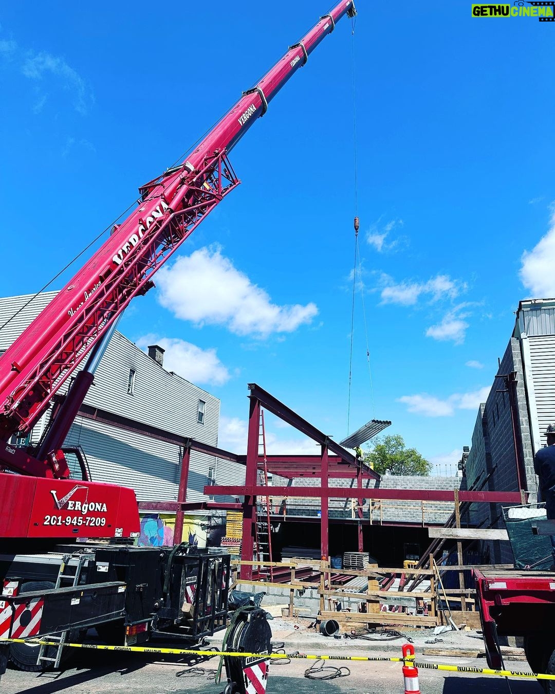 John Colaneri Instagram - #craneday @patelbrothers in #jerseycity. Roof steel and front steel pieces are being loaded in and installed. One step closer to our roof and closing in the building. Huge progress! #njbuilder #jerseycitynj