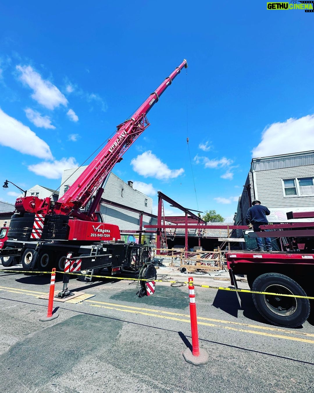 John Colaneri Instagram - #craneday @patelbrothers in #jerseycity. Roof steel and front steel pieces are being loaded in and installed. One step closer to our roof and closing in the building. Huge progress! #njbuilder #jerseycitynj