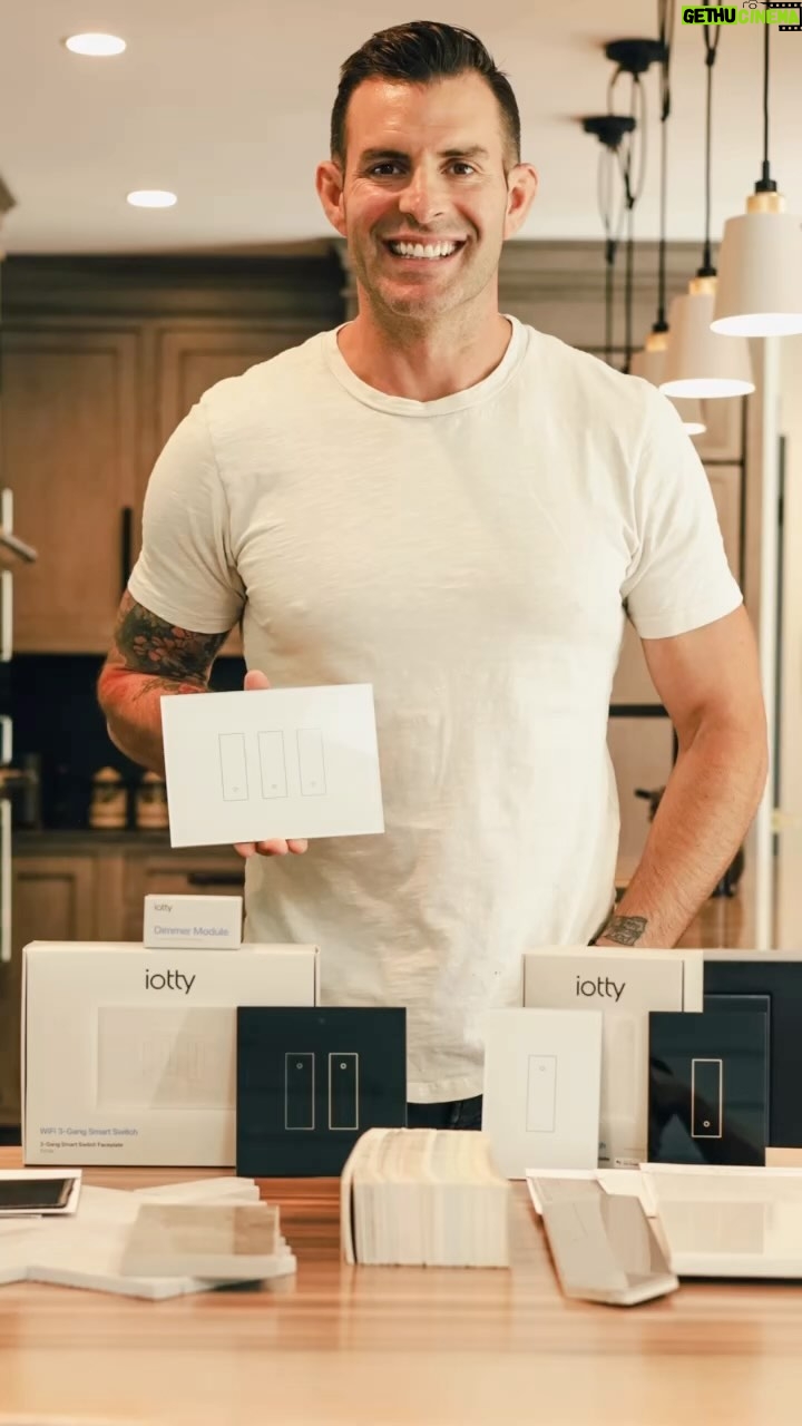 John Colaneri Instagram - Upgrade your home today with @iottysmarthome and make it truly unique! #lightdesign l#lightingdesign #lightingideas #lightingdesigner #lightingideas #lightinstallation #lightinginspiration #lightingsolutions