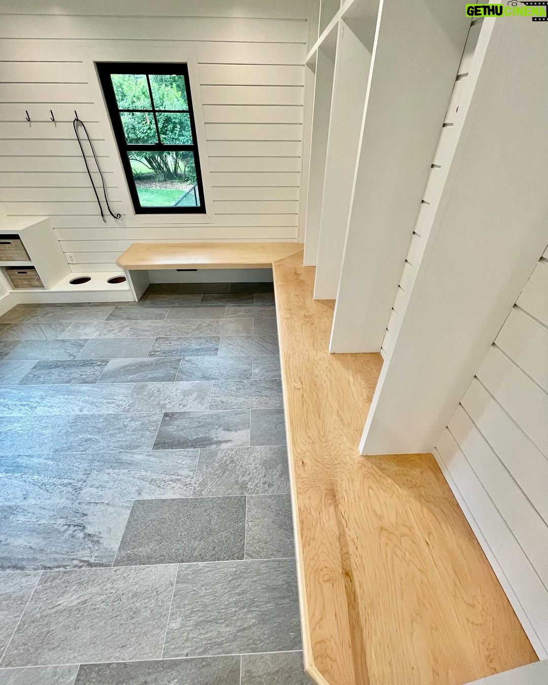John Colaneri Instagram - With the winter season upon us our mud rooms really get put used in a big way. This transformation for my client gives them the extra storage they needed and large area for kids and pets to dry off from those snowy ⛄️ days. Trim and shiplap by @windsorone Hooks by @schoolhouse #design #designnj #designgoals #designinspiration #mudroomdesign #mudroommakeover #njdesigner #njbuilders