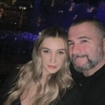 John Dolmayan Instagram - Spending an early Mother’s Day with my wife @dianadolmayan and @pearljam ! The Forum