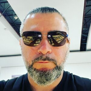 John Dolmayan Instagram - They get me every time at the airport!