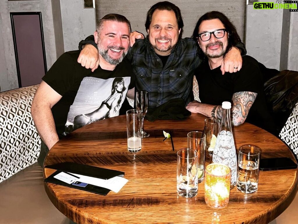 John Dolmayan Instagram - Two of the best drummers and nicest people! @davelombardo @johntempesta . Both have been inspiring me with their drumming and character for decades !