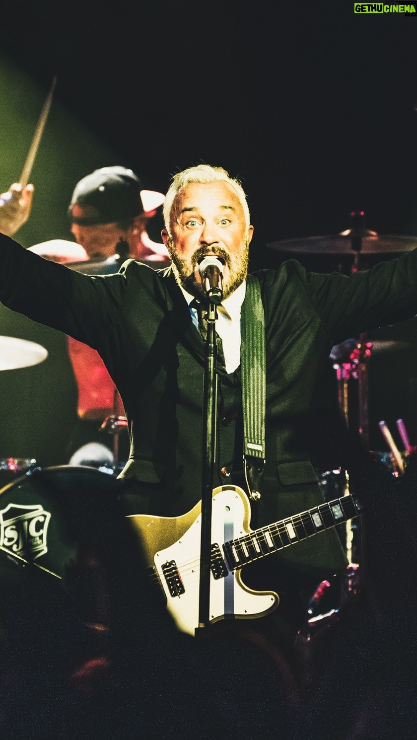John Feldmann Instagram - Thank you @ramsheadlive @starlandnj for hosting these EPIC @goldfingermusic shows! I had SO MUCH FUN!!!! Starland Ballroom