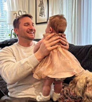 John Iadarola Instagram - Happy new baby!

2023 was an amazing year for me personally but news wise I could not be more ready for it to be over. Fingers crossed for a 2024 that doesn't see us nose diving into fascism!