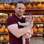 John Iadarola Instagram – A trip to the pumpkin patch in five photos. Time enough to see a few 🎃s, then quick lunch, then zonked. 😂 And that’s a wrap!