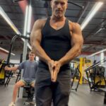 Johnathon Schaech Instagram - I wake up every morning and thank God for this second chance. #fridaymood #fridayvibes #fridayfeeling #fitnessmotivation #actorslife #trainforlife
