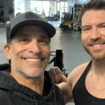 Johnathon Schaech Instagram - So grateful to train with my buddy @jessekove today. My #BlueRidge tribe is working their tales off!