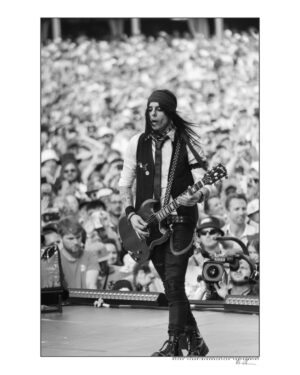 Johnny Depp Instagram - Love seeing all your faces out on the road… thank you so much for coming to see us!!!
Eternally, JD. X
-
photos: Kyler Clark @cerealkyler