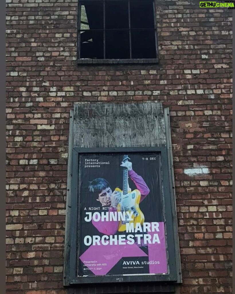 Johnny Marr Instagram - Manchester. Pic @lisalovegoodphotography