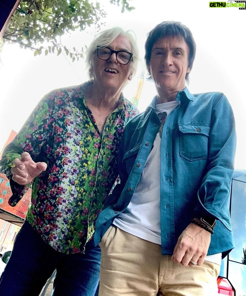 Johnny Marr Instagram - Sunday morning with the great @robynhitchcockofficial