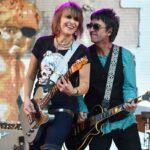 Johnny Marr Instagram - Go Chrissie !! Pic Jim Dyson @thepretendershq