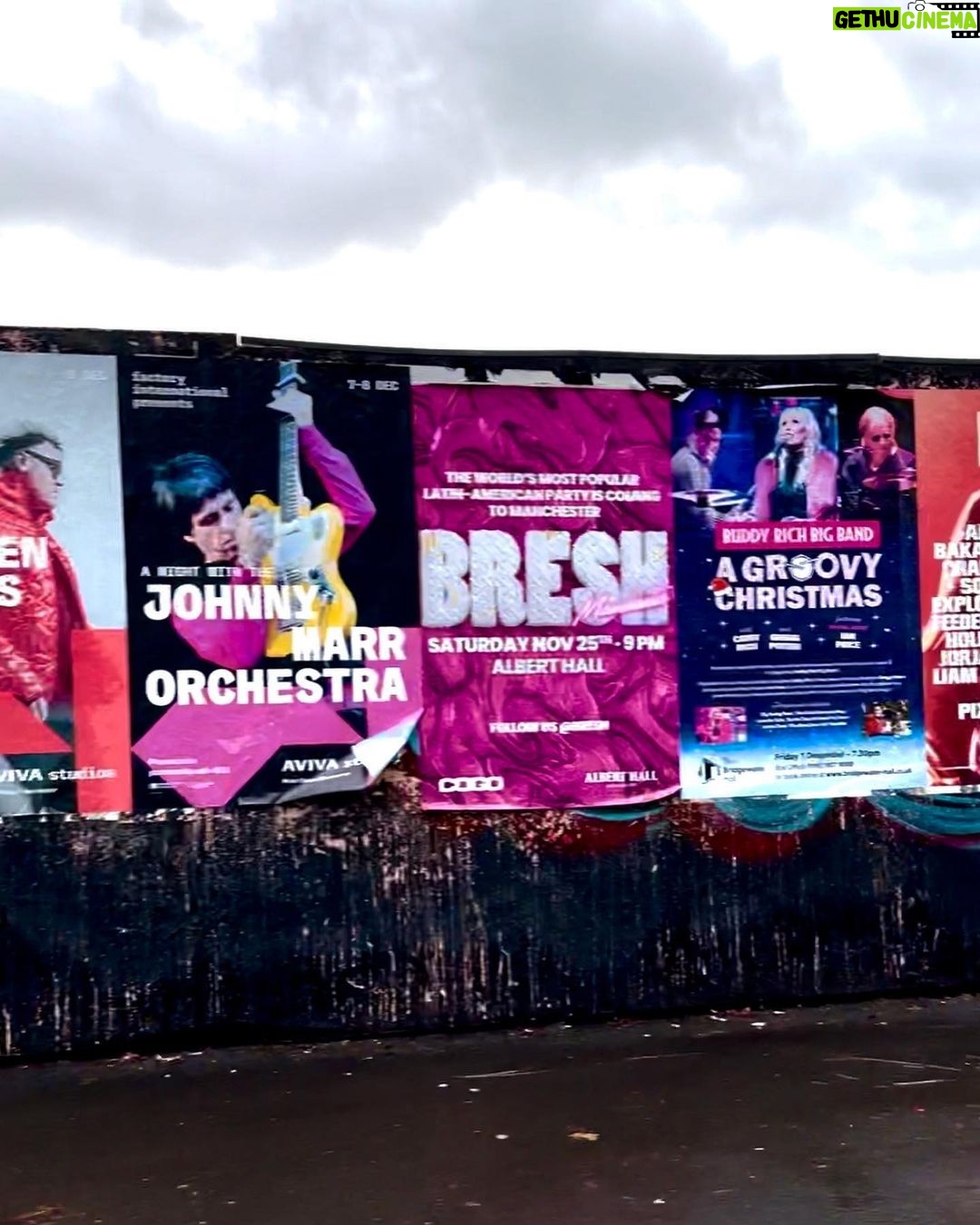 Johnny Marr Instagram - December 7th & 8th @avivastudios #johnnymarrorchestra