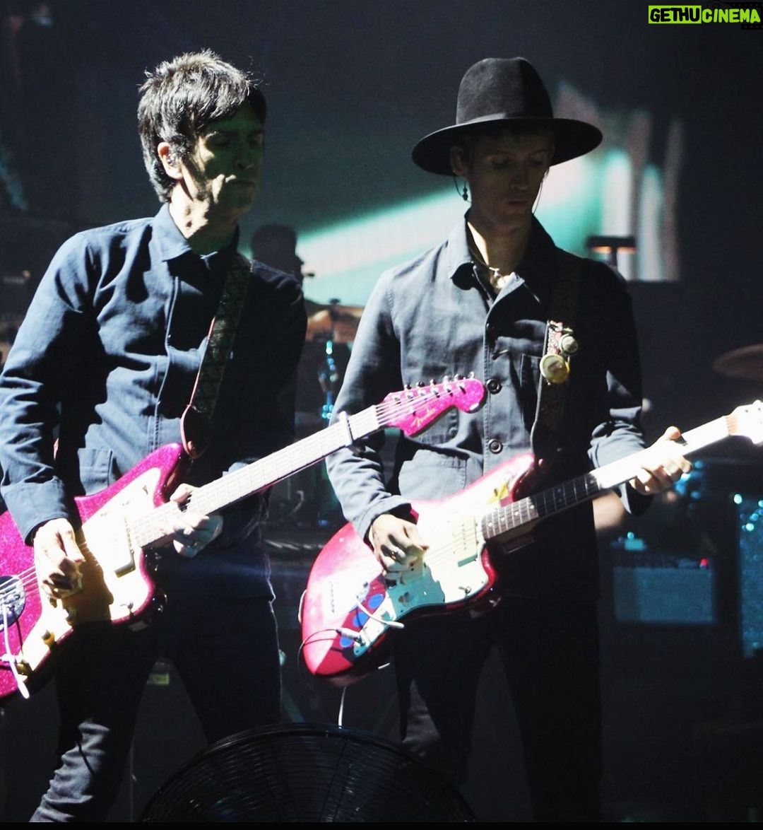 Johnny Marr Instagram - JazzMarrster’s @nile_marr #marrsguitars #fenderguitars