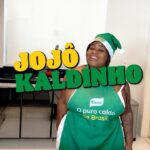 Jojo Todynho Instagram - Meus amores! Ninguém merece cozinha bagunçada na Véspera de Natal, não é verdade? Mas com a magia da Jojô Kaldinho e com Caldo Knorr, nada vai atrapalhar minha Ceia de ficar GOSTOSA. Afinal, @knorrbrasil , é o Puro Caldo de Brasil. Dando mais sabor no Natal e também nos pratos de todo dia! #KnorrGostosa #JojoeKnorr #CaldoDeBrasil #JojoKaldinho #publi