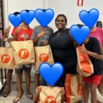 Jojo Todynho Instagram - Antes que você venha com argumentos bíblicos que nem você vive, reflita no que eu vou escrever aqui! Não é só sobre dar presente mas sim oferecer o que você tem de melhor! Neste Natal, mesmo você não tendo condições venho aqui te pedir pra abençoar uma criança, uma família dentro daquilo que você puder, faça o natal de alguém ser diferente. ✨🍀🙏🏽 Faça o bem, sem olhar a quem! Isso é muito verídico, pois não conheço esses meninos mas tenho a certeza que ficará guardado no coração deles as minhas palavras e não o presente.