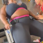 Jojo Todynho Instagram - Disciplina liberta! Fazer as coisas quando está fácil é mole. Fazer na adversidade faz nos tornarmos mulheres mais fortes mentalmente. Faça por você! Segue o baile, @jojotodynho Academia: @dnaexperience Matrícula na nova DNA: link bio e stories Suprema: @supremadrop Headcoach: @nicoanfarri YouTube: Treinadora Carol Vaz DNA Experience