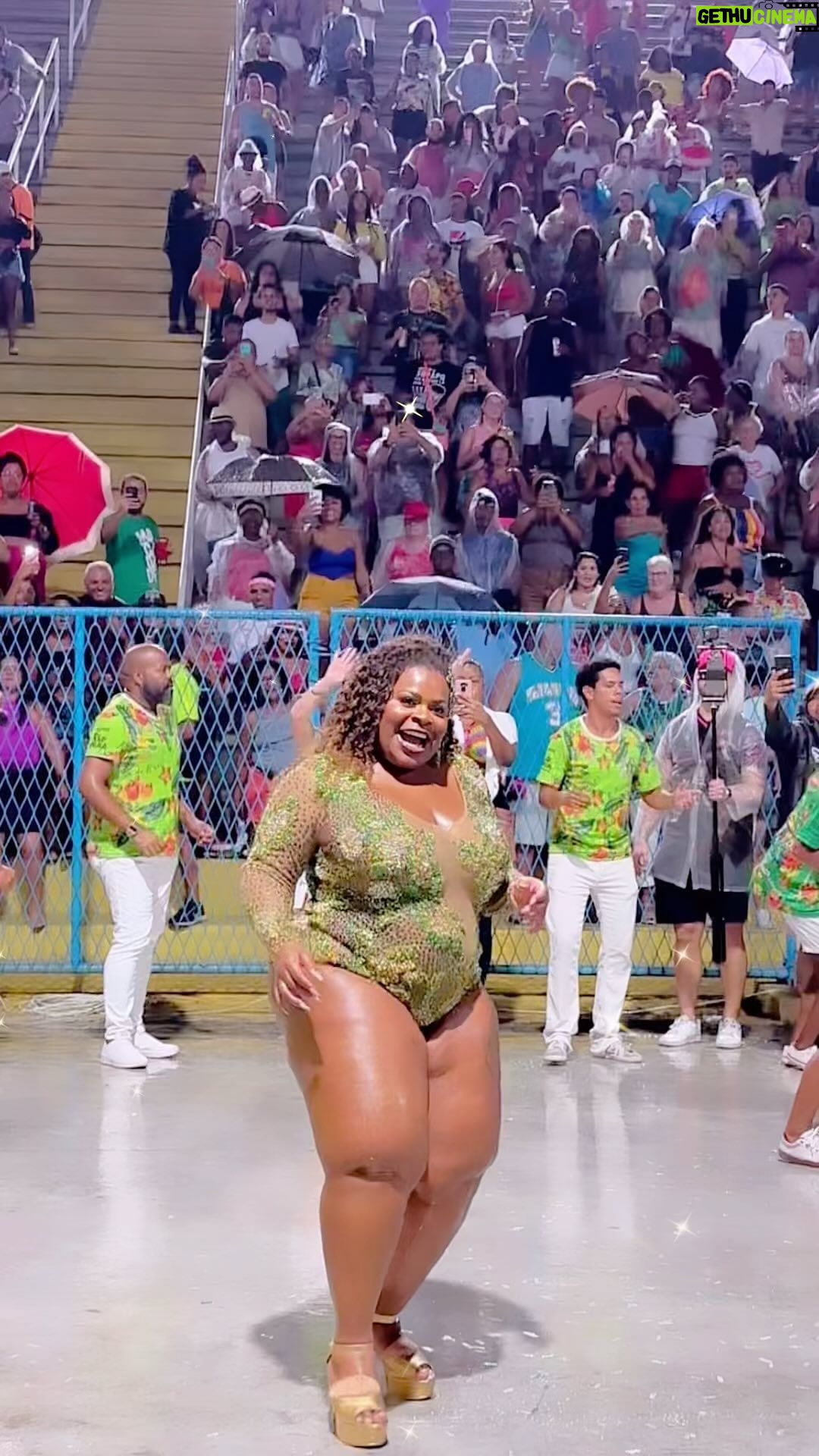 Jojo Todynho - 1 Million Likes - Carne macia com sabor independente
A batida mais quente, deixa o povo provar. ✨💚🤍 @mocidadeoficial