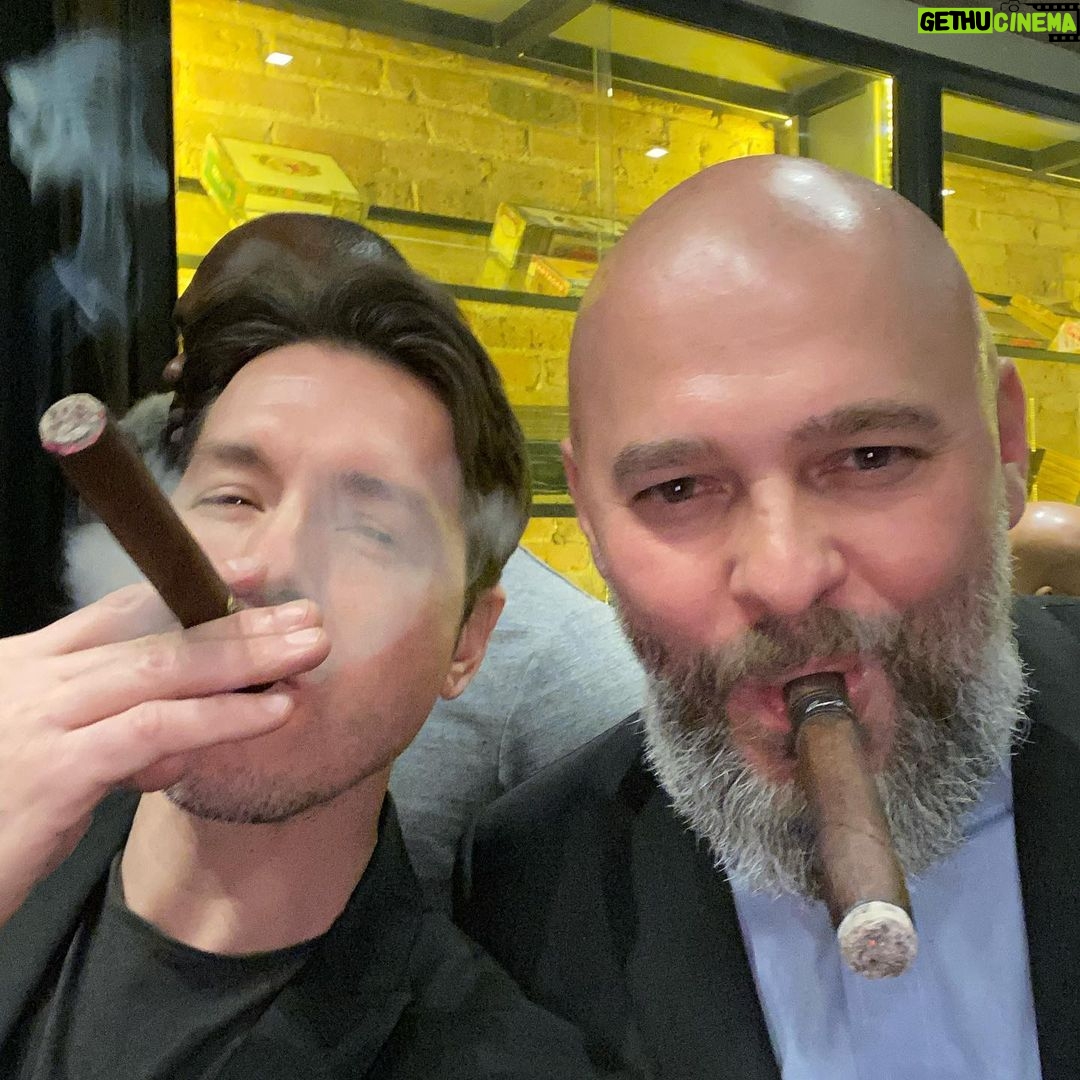 Jon Seda - 11.7K Likes - Thanks for the smokes! Great night! #lucianocigars #aceprimecigars