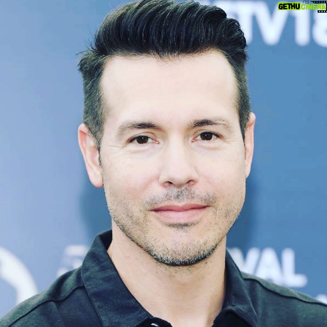 Jon Seda - 32K Likes - I’m completely humbled by this! Thank you! @worldwariifoundation
The World War II Foundation is very pleased and very honored to announce that actor Jon Seda ("John Basilone" in @hbo ‘s #ThePacific @nbcchicagopd is the new Global Spokesperson for the non-profit efforts of the foundation. Jon is an amazing talent and is as good a person as he is an actor. We are blessed. @marines
