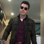 Jon Seda Instagram - Yes, the natural transition from a Detective on #ChicagoPD would be to a Doctor of course! #LaBrea Coming soon on @NBC Tuesday’s at 9c. Hope you come along for the ride! 👊🏻
