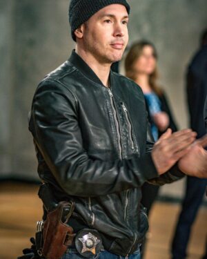 Jon Seda Instagram - #LaBrea 🤝  #OneChicago. Don’t forget to catch the premiere of @nbc’s LaBrea tonight at 9/8c on @NBC !