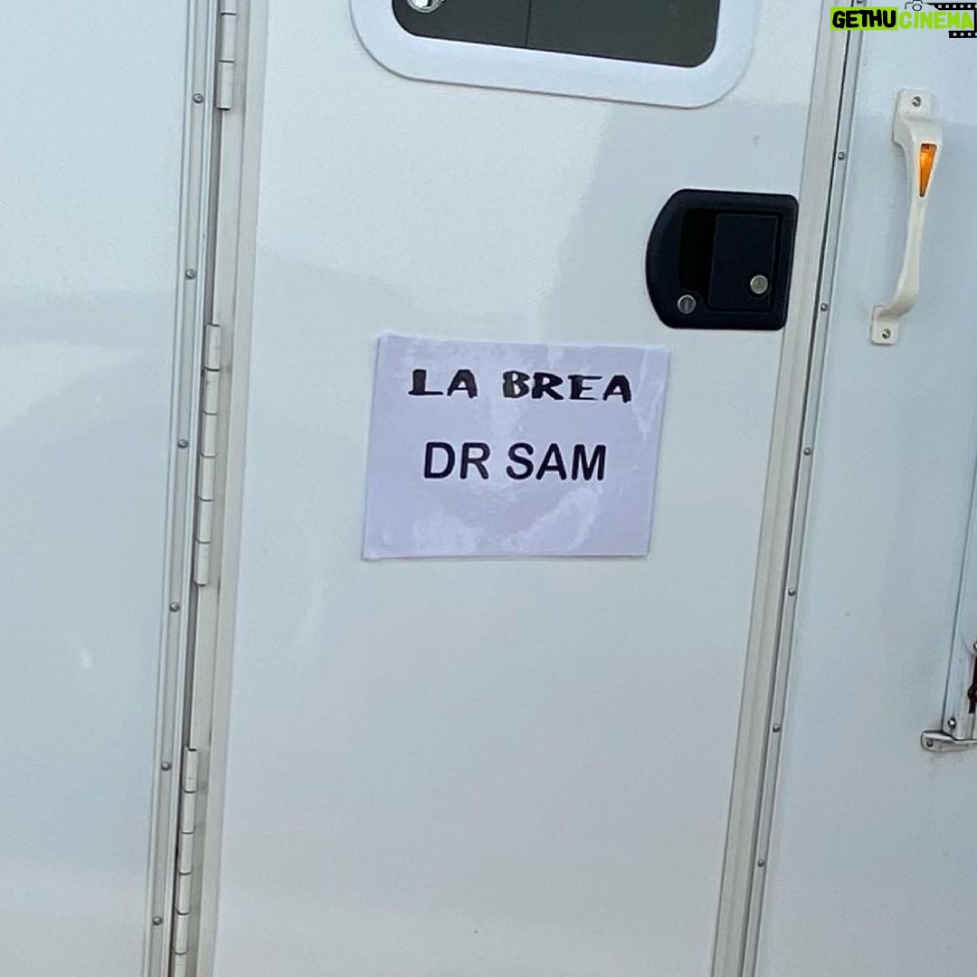 Jon Seda - 29.3K Likes - Yes, the natural transition from a Detective on #ChicagoPD would be to a Doctor of course! #LaBrea Coming soon on @NBC Tuesday’s at 9c. Hope you come along for the ride! 👊🏻