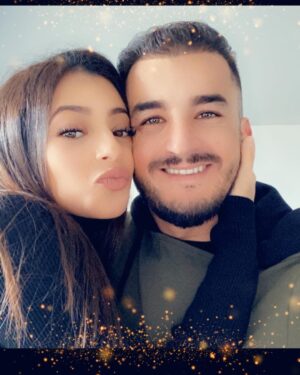 Jonathan Zidane Instagram - Joyeux anniversaire à toi la femme qui a su m’écarter du mauvais pour me tirer vers le bon, à toi qui fait que tout les jours à la maison je me sente comme dans un nuage, toi qui éduque nos enfants à la perfection et surtout toi qui me donne tant d’amour au quotidien.
Je remercierai jamais assez dieu de t’avoir mis sur mon chemin.
J’aurais pas imaginé meilleure vie qu’a t’es coté ma reine 👑 
Je t’aime @racha_lz ☝️❤️