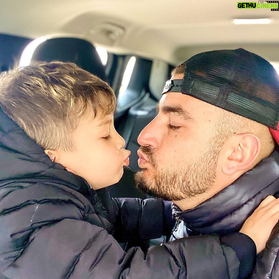 Jonathan Zidane Instagram - Mon meilleure amis 🤝☝️❤️ #monfils