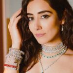 Jonita Gandhi Instagram – #LoveLikeThat 🩵 Coming Soon

📸 @sachinpatel96