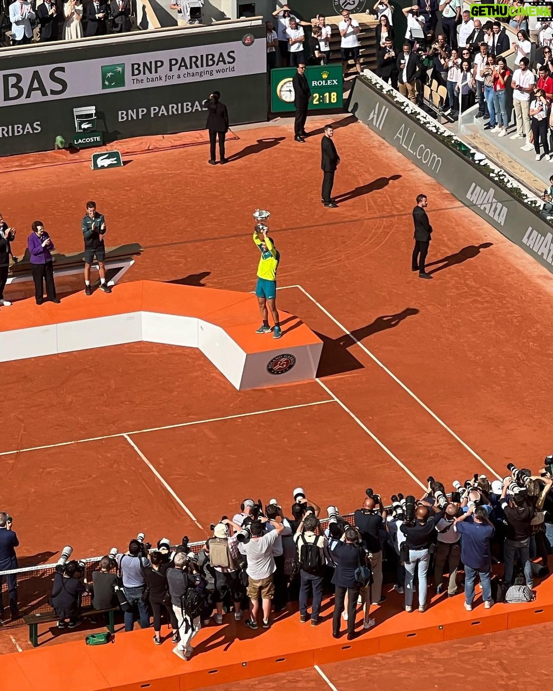 Jordan Bentley Instagram - Ended up in Paris for the French Open! Been playing tennis my entire life, so seeing my favorite player @rafaelnadal win his 22nd grand slam live was a dream come true. C'est La Vie! π«π· πΎ ROLAND-GARROS