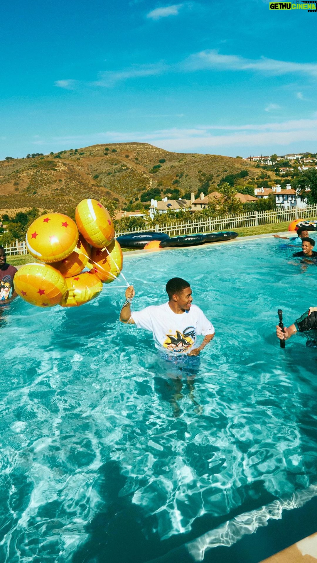 Jordan Bentley Instagram - Shoutout to @rdcworld1 for being apart of our Dragon Ball look book! Take a look Behind the scenes of what went down at our shoot! 🏝