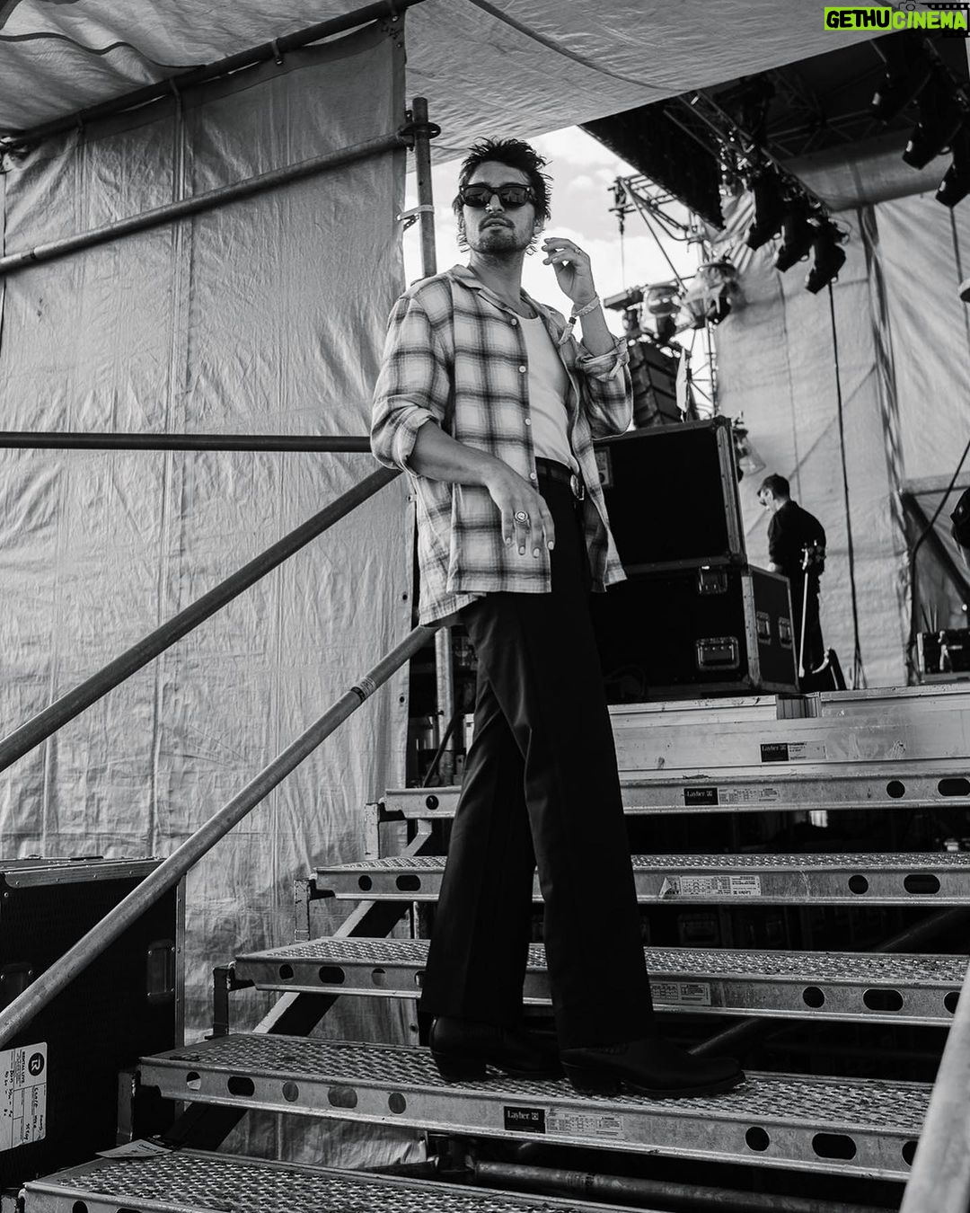 Jordan Haj Instagram - @grape_festival back and on stage by @petrvagner 🛫 for @esquireczech 🪂 Trenčín Airport