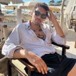 Jordan Haj Instagram – Liferoundhere ⛱️

1 @emmasmetana_music 
2 mini @emmasmetana_music 
3 člověk co patří na jih
4 na světě existujou místa kde 10 letý chlapečci v restauraci na pláži nemaj v ruce mobil a hrajou karty. A taky tam existujou teenage party co si povídaj, hladí se u toho letmo po hlavě a zátylku a hrajou karty a do mobilu koukají zběžně. #somethinginthewater i guess
5 Achjo fakt.. 35let, nula zákroků, 2vě děti.. jóga a strava a genetika východoevropský ženy i guess :)))
6 kriminálník
7 Lennon učí svojí sestru ovládat moře rukou a soustředěním. Naučil jsem jí to včera, uvěřila mi, že to maká.. dnes jsem tomu začal věřit, pozorovajíc je dvě, taky. #dune 
8 afterparty/movietime
9 🌰🌰🌰
10 snídaně Old School Movies