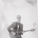 Jordan Haj Instagram - Včera to bylo 🌍 děkujeme. Projíždím ty stories a úplně bych na takovej koncert chtěl jít ;) Díky za pozvání @mattoni_czsk a @metronomeprague ! Díky za vše mámo @luclucka Díky tý naší nesmyslně skilled kapele. @matyasvorda to s těma Světlama a stagedesignem taky naprosto zabil. Mezinarodni Filmovy Festival Karlovy Vary