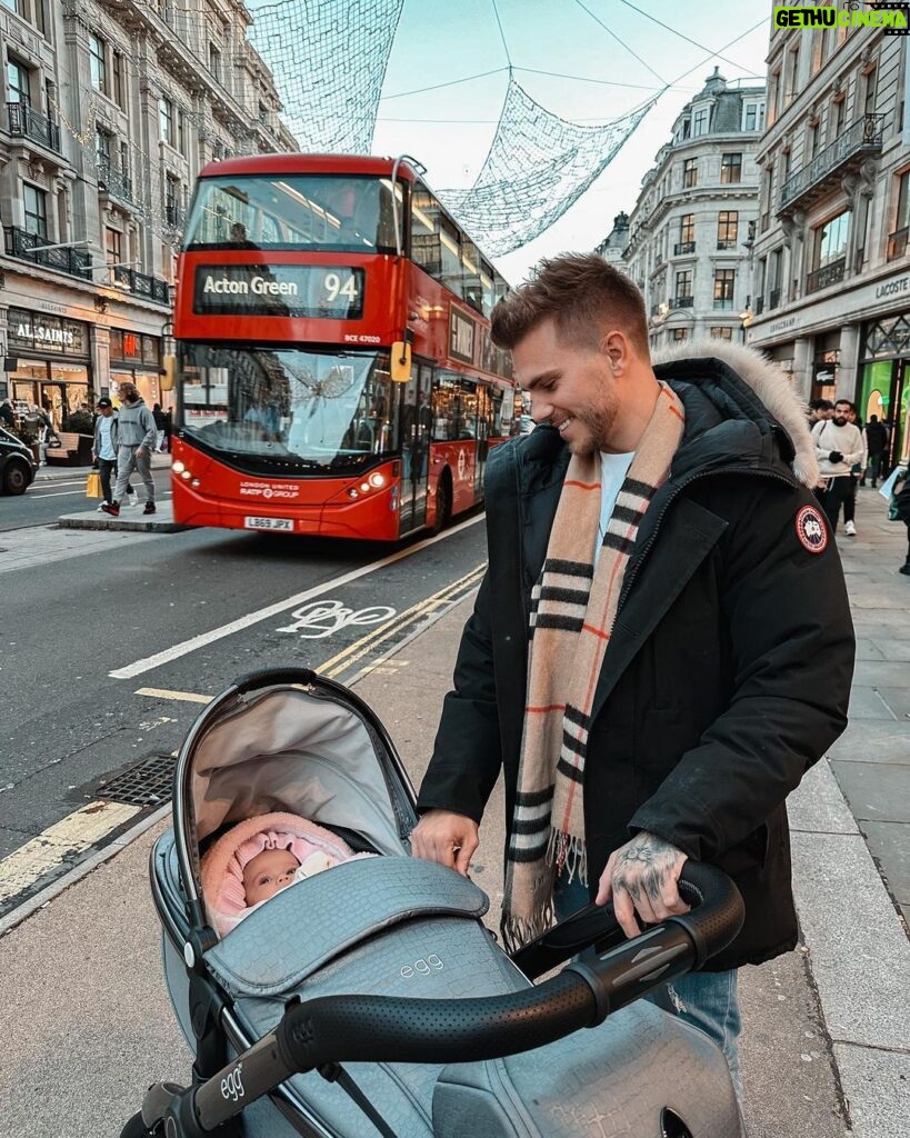 Jordi Whitworth Instagram - Little day up London ❤️