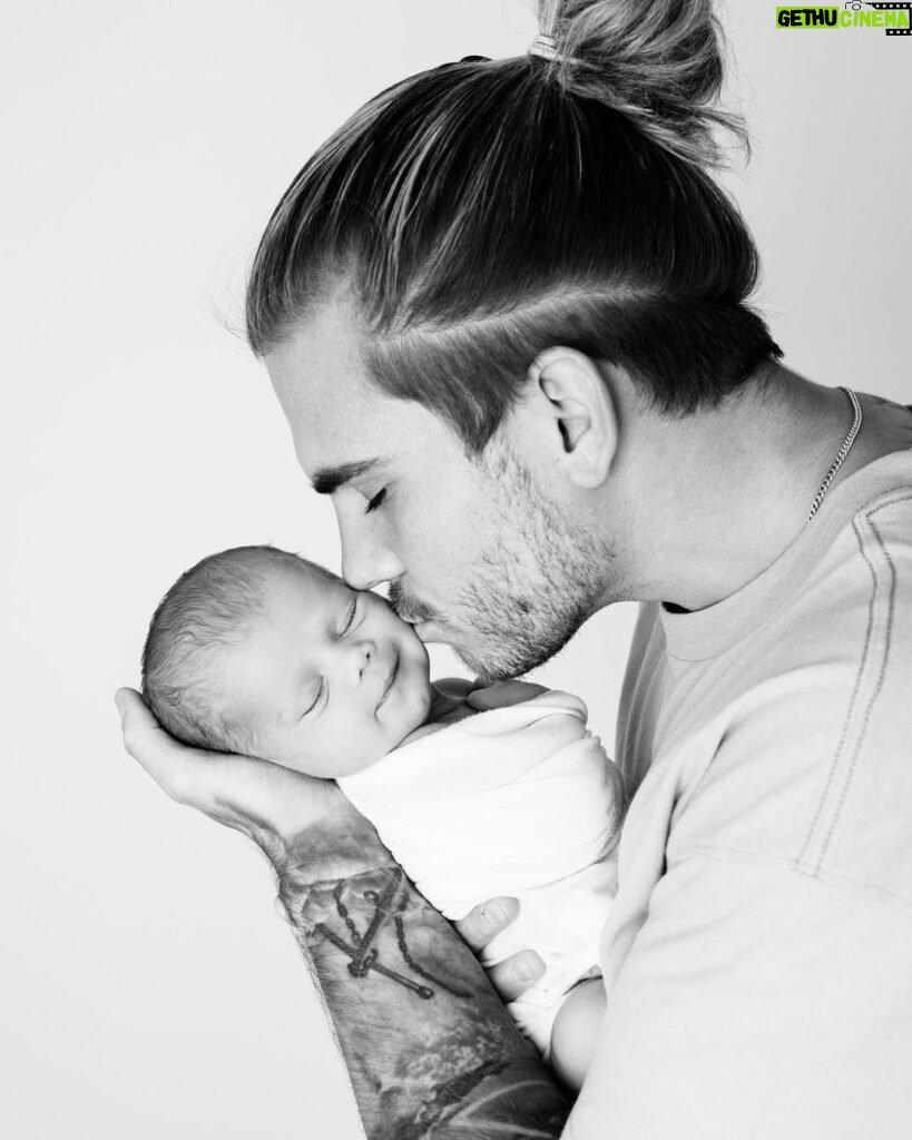 Jordi Whitworth Instagram - I love you my little girl ❤