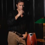 José Fidalgo Instagram - A nova máquina da Delta Q, RISE, é a peça de arte que faz parte do dia a dia. A máquina onde o café que sai de baixo para cima tem a assinatura do designer Phillippe Starck. @deltaq.pt @risebydeltaq #pub #RiseDeltaQ #risedeltaqwithstarck