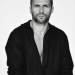 José Fidalgo Instagram - Por @miguelangelostudio #blackandwhite #raw