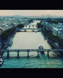 Joséphine Draï Instagram - Aller-retour express à Tel Aviv pour l’avant première d’un film qui me tient vraiment à cœur (extrait de la bande annonce en fin de post). L’histoire d’une française qui débarque en Israël et qui devient folle. A l’image de mon expérience sur place (mais trop d’amour). Merci à tous (@georges.benayoun le 1er) sans qui je n’aurais jamais eu la chance de participer à cette folle aventure. « Paris boutique » sort le 23 juin en Israël. Y’all ah 💃🏼♥️🎬 (p.s: robe @rouje )