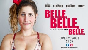 Joséphine Draï Instagram - Lundi 23 août à 21h05 sur TF1! « Belle belle belle », l’adaptation du film « I feel pretty » avec @amyschumer. Je suis fière de cette aventure auprès de comédiens si talentueux, fière de cette fable au joli message, fière d’avoir incarné cette fille pleine de complexes, avec un cruel manque de confiance en soi, qui se réalise enfin quand elle pose un regard plus « doux » sur elle. C’est exactement qui je suis depuis tant d’années... (peut être vous aussi?) Ayons enfin confiance en nous... 🙏🏻 Merci pour tout @anne_depetrini je te suivrai jusqu’à la lune et au delà. Hâte d’avoir vos retours ❤️